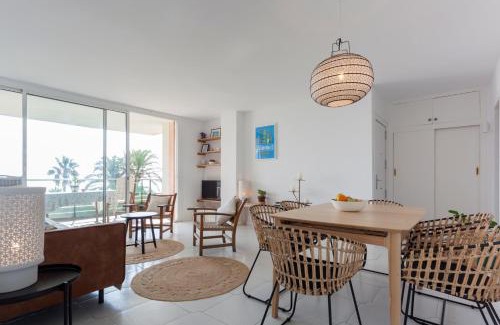 Gava Apartment | Gava Mar- Castelldefels Beachfront Apartment- Direct access to the beach