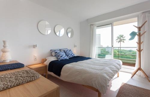 Gava Apartment | Gava Mar- Castelldefels Beachfront Apartment- Direct access to the beach