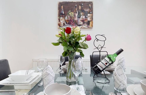 Chadwell House | 145 m² House ∙ 5 bedrooms ∙ 11 guests