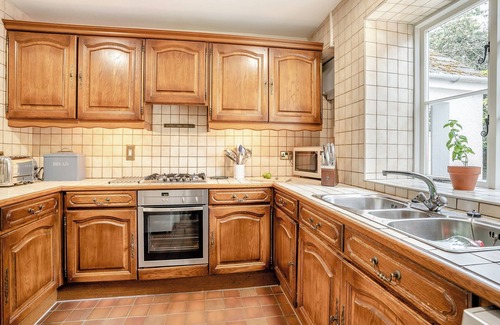 Llanfoist Cottage | 4 bedroom accommodation in near Abergavenny & Crickhowell