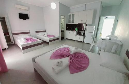 Ksamil Cabin | GB Rooms
