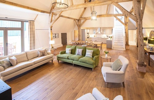 Shefford Woodlands Cottage | Olivers Barn - UK42081