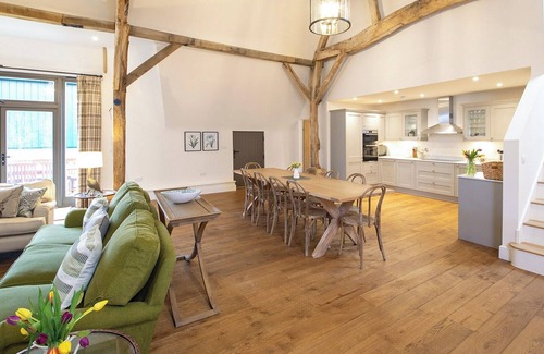 Shefford Woodlands Cottage | Olivers Barn - UK42081