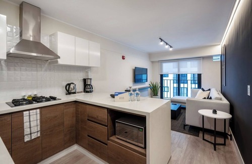 Barranco Apartment | geko| Black Swan 1BR near seaside in Barranco