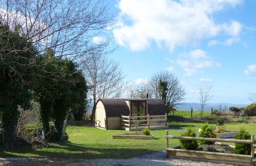 Saint Asaph Cottage | GELERT POD, pet friendly, country holiday cottage in St Asaph