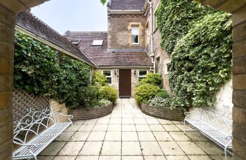 Wetheral House | Geltsdale Garden Apartment ground floor home in Wetheral close to Carlisle & Ullswater