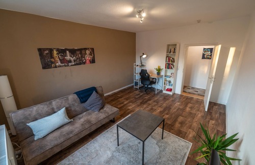 Sudenburg Apartment | Gemütliche 2-R Wohnung - Netflix & Küche - Zentral