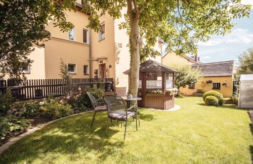 Amberg Apartment | Gemütliche FeWo (55qm) in ruhiger Lage - 300m von Altstadt enfernt