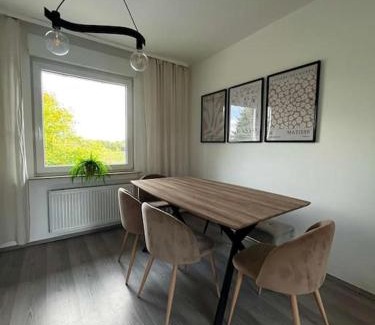 Tiefenbroich Apartment | Gemütliche Wohnung nahe Messe und Flughafen