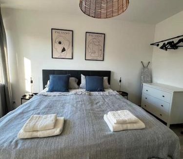 Tiefenbroich Apartment | Gemütliche Wohnung nahe Messe und Flughafen