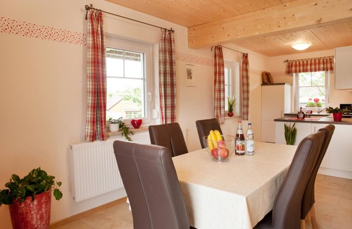 Feuchtwangen Apartment | Gemütlicher Aufenthalt mit eigener Terrasse.