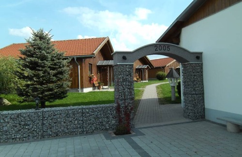 Breitenberg Apartment | Gemütliches Feriendomizil mit Terrasse