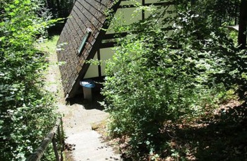 Sulzfeld Apartment | Gemütliches Ferienhaus (ca 70qm) mit Wendeltreppe und PKW-Abstellplatz