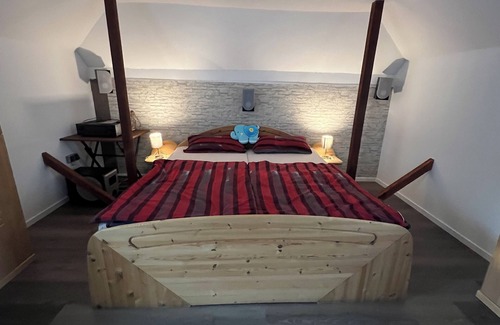 Falkensee Bed & Breakfast | Gemütliches Zimmer in Falkensee