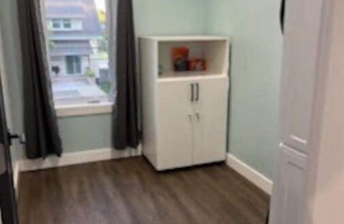 Kingsville Apartment | Gem on Prospect
