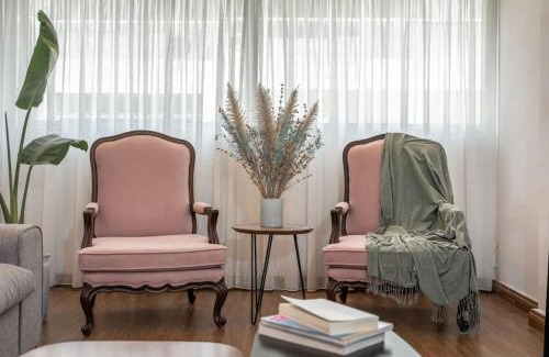 Gemmayzeh Apartment | Gemayze Haven 2 Bedroom Apartment