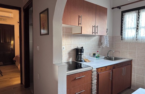 Pyrgos Apartment | Genari Beach Apartments-Family apartment with Sea view