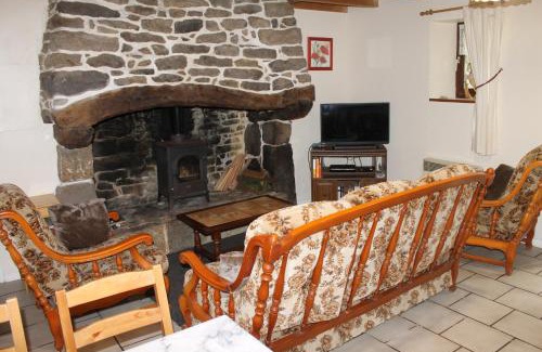 Huelgoat Apartment | Genevrier Cottage