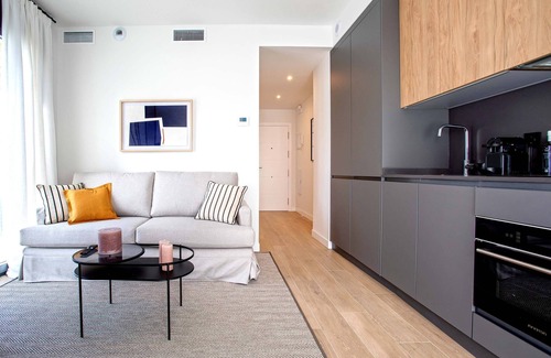 Distrito Norte Sierra Apartment | Genteel Home Arruzafa