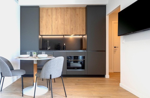 Distrito Norte Sierra Apartment | Genteel Home Arruzafa