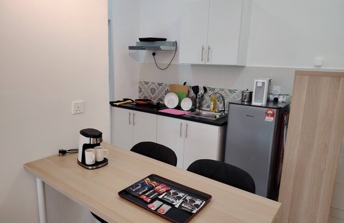 Simee Condo | Geo Suite Ipoh | 2r2b | 6pax | Mountain Sunset View | 7mins Ipoh Old Town