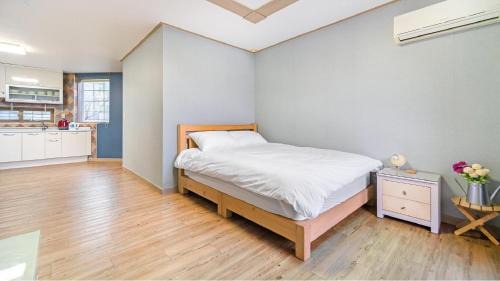 Irun-myeon House | Geoje Araon Pension