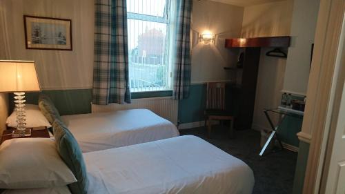 Liversedge House | geordie pride lodge