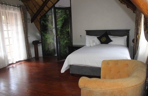 Gravelotte Cabin | George B Boutique Lodge