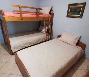 Sipiada House | George’s House