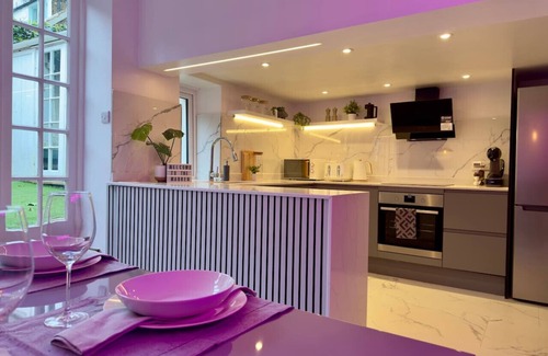 Deal House | Georgian Coach House in a Prime Location in Deal