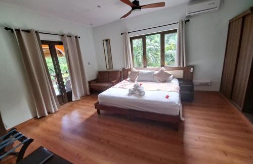 Mare Anglaise Bed & Breakfast | Georgina's Cottage
