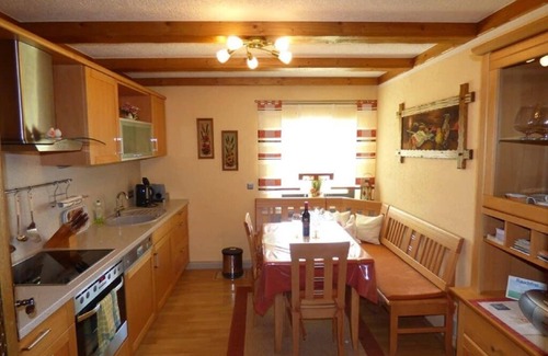 Gleissenberg Apartment | Geräumige 75qm 4-Sterne-Ferienwohnung für 4 Personen
