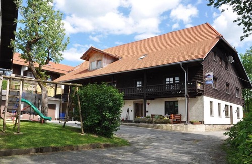 St. Oswald Apartment | Geräumige Ferienwohnung (75 qm) umgeben von einer traumhaften Naturlandschaft