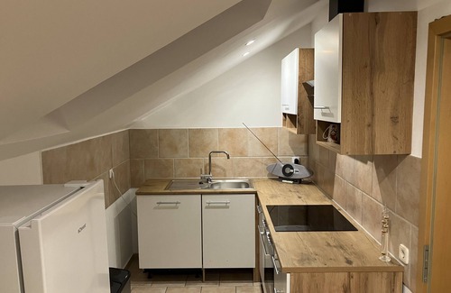 Hepberg Apartment | Geräumige Ferienwohnung in Ruhiger Lage Nahe Ingolstadt