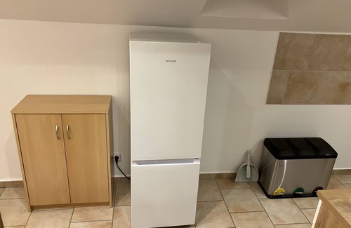Hepberg Apartment | Geräumige Ferienwohnung in Ruhiger Lage Nahe Ingolstadt