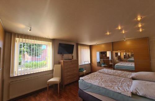 Neubrandenburg Apartment | Geräumiges Wohnerlebnis - komfortabel und ruhig