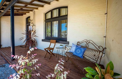 Geraldton Apartment | Geraldton City Stay Cottage on Sanford