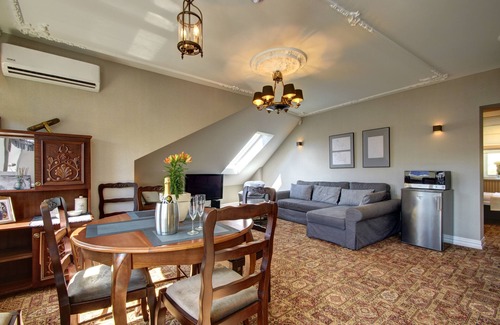 Old Town Apartment | German 18 - Luxury Vilnius Apartment