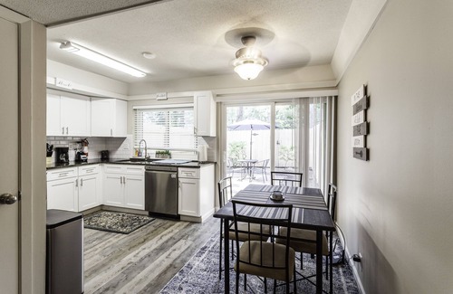 Ellendale Condo | Germantown - 30 day minimum