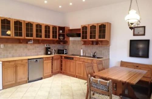 Sagvar Apartment | Gesztenye Vendégház