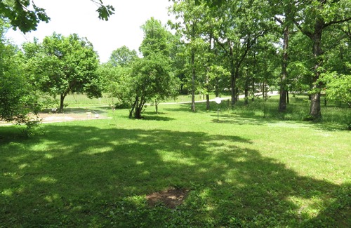 Ellsinore House | Get Away Acres 1/2 mile off highway 60 extra sanitized