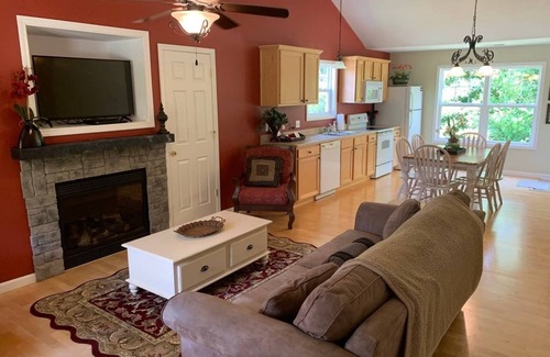 Taylorsville Cottage | GET AWAY FROM IT ALL - Cottage 28 Taylorsville Lake