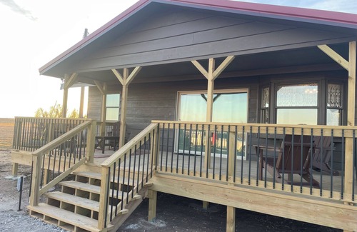 Salina House | Get Linked to the Prairie