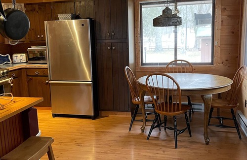 Holcomb House | Getaway Cabin on the Rock River, enjoy kayaking, canoeing and fishing