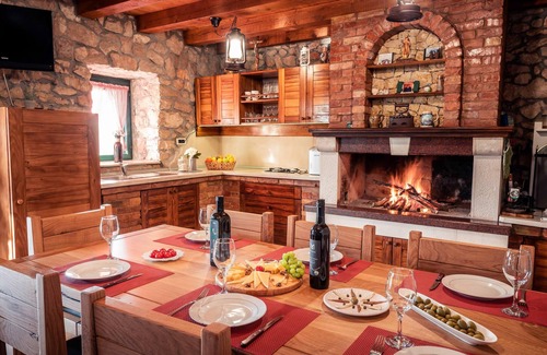 Vid Villa | Getaway in the relaxing nature