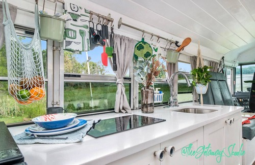Portage House | Getaway Skoolie- OFF Grid & Take you wherever your heart desire