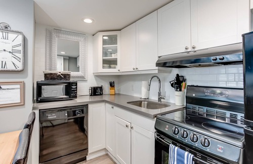 Craigleith Apartment | Getaway to the Blue Mountain