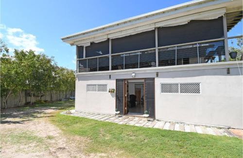 Toogoom House | GetAwayStay - 3BR - Aircon - WiFi - Smart TV