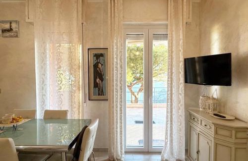 Bergeggi Apartment | Giardino, Piscina e Posto Auto - Relax con Vista Mare