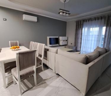 Kamez House | Gili & Delo luxury Apartments